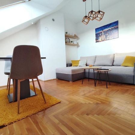 Apartman Ns Dan Private Parking 诺威萨 外观 照片