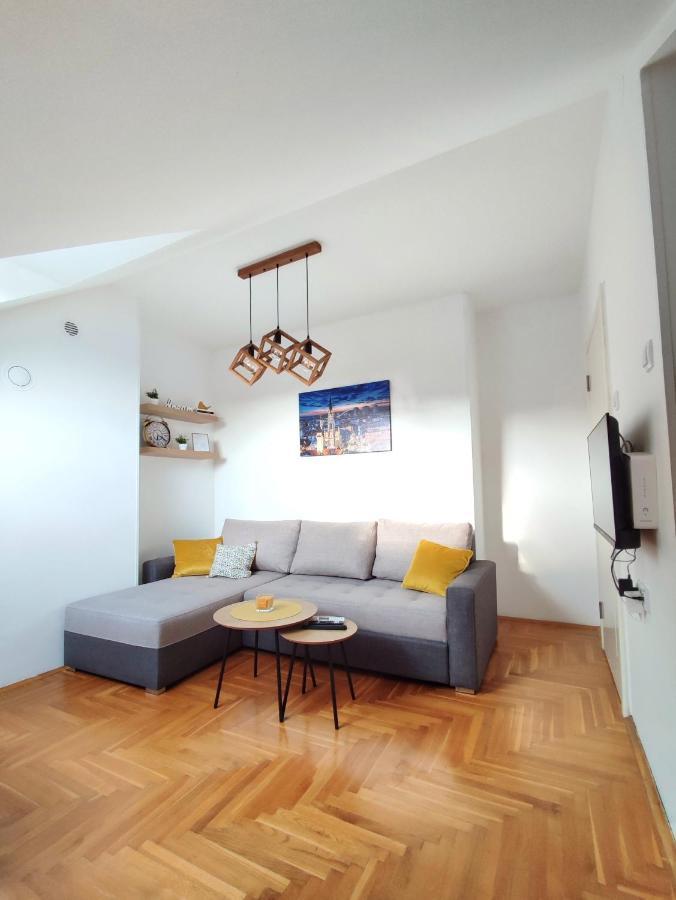 Apartman Ns Dan Private Parking 诺威萨 外观 照片