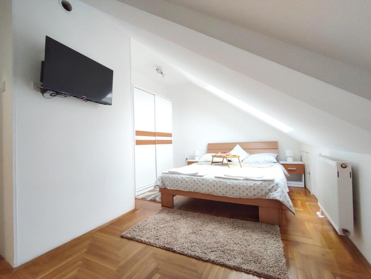 Apartman Ns Dan Private Parking 诺威萨 外观 照片