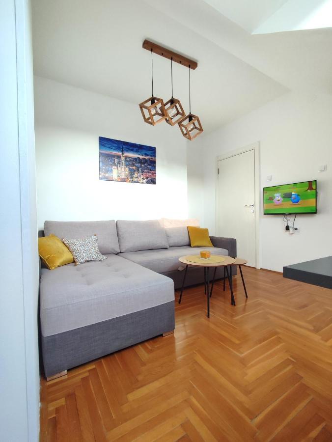 Apartman Ns Dan Private Parking 诺威萨 外观 照片
